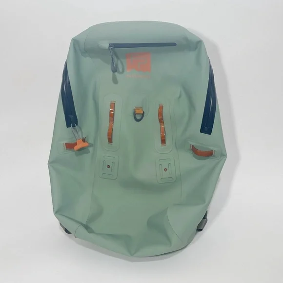Fishpond Thunderhead Submersible Backpack - Picture 6 of 10